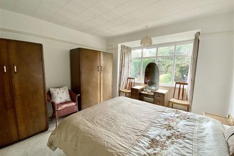 90 Bocking Lane, Sheffield, S8 7BL