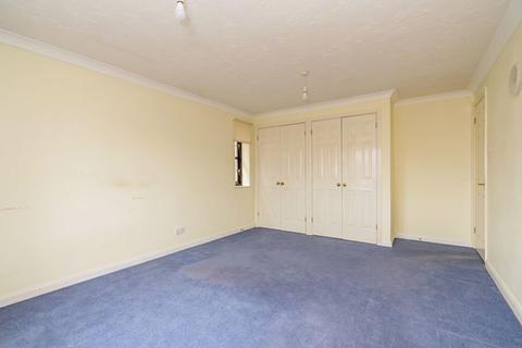 5 Crookdale Beck, Didcot, OX11 7US