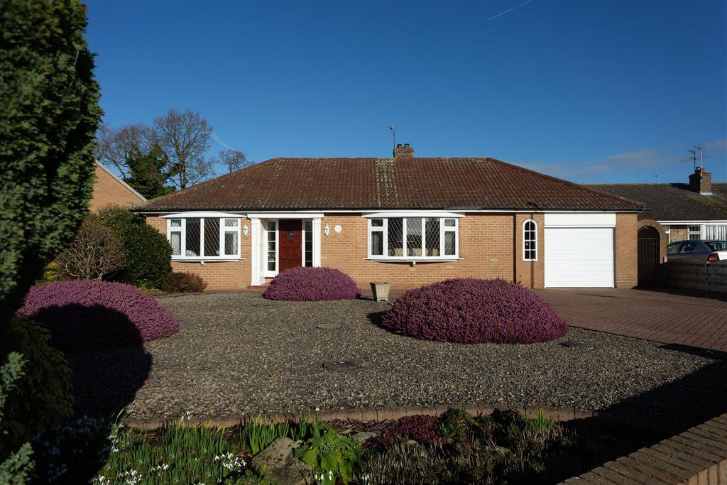 Glebe Way, Haxby, York 3 bed detached bungalow £545,000