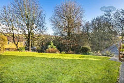 4 Alpine Croft, Stocksbridge, Sheffield, S36 1AN