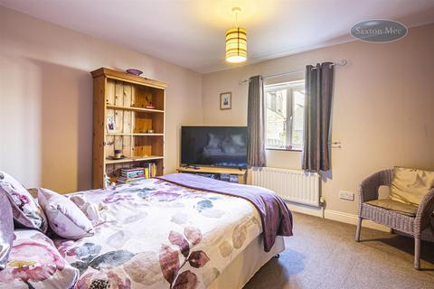 4 Alpine Croft, Stocksbridge, Sheffield, S36 1AN
