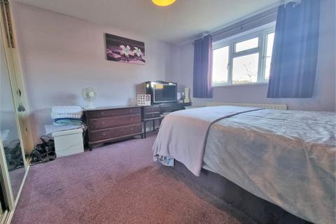 The Beeches North Road, Huntley, Gloucester, GL19 3DU