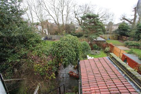 5a Warren Road, Chingford, London, E4 6QR