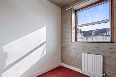 16 Kenilworth Road, London, SE20 7QG