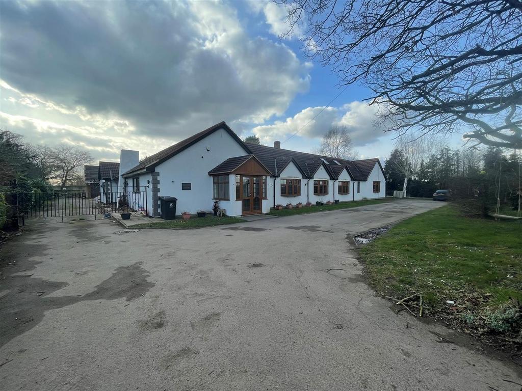 Avey Lane, Waltham Abbey Land for sale £2,500,000