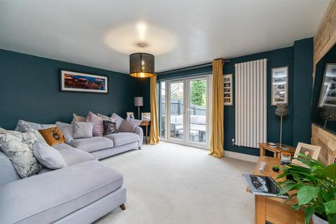 2 Bakers Close, Cotgrave, Nottingham, NG12 3RG