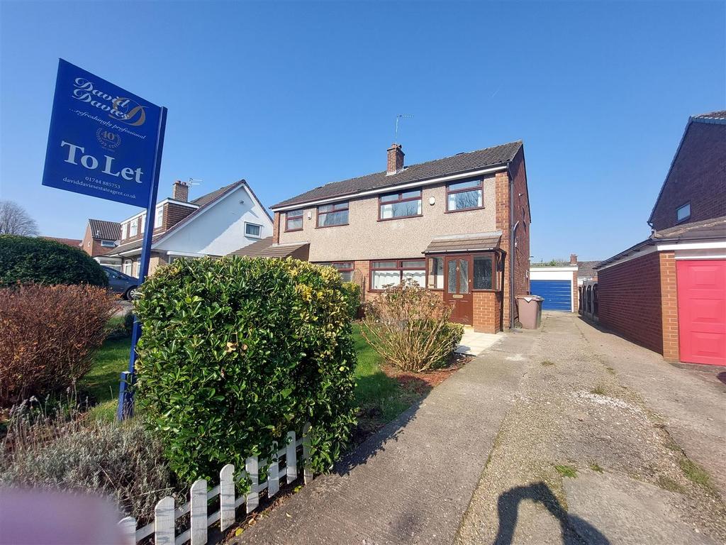 Seddon Close, Eccleston, St. Helens 3 bed semidetached house £875