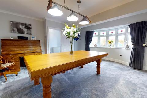188 The Broadway, Loughton, IG10 3SS