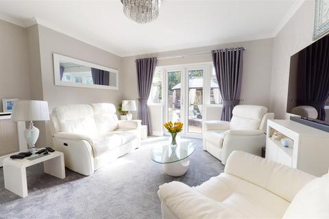 188 The Broadway, Loughton, IG10 3SS