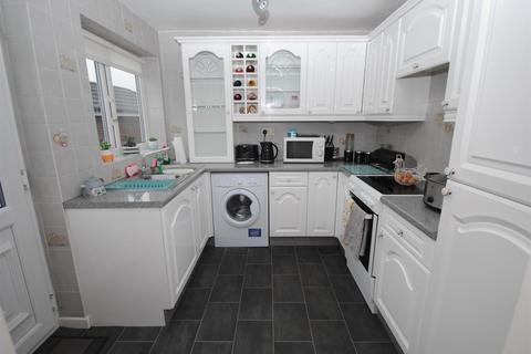 154 Sandgate Drive, Kippax, Leeds, LS25 7QR
