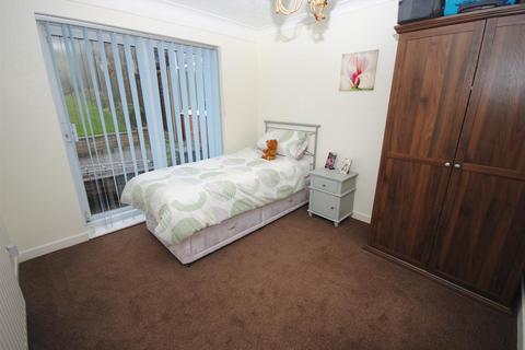 154 Sandgate Drive, Kippax, Leeds, LS25 7QR