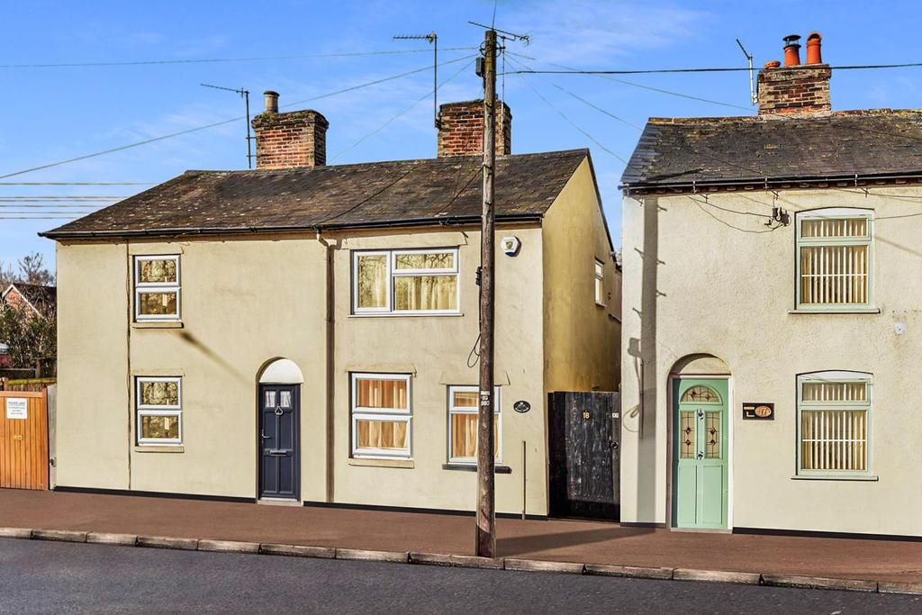Southgate Street, Long Melford 2 bed semidetached house £250,000