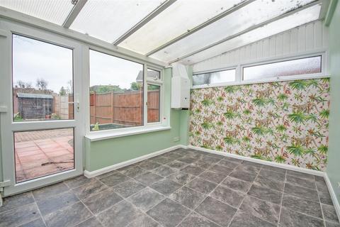 72 Ellen Way, Great Notley, Braintree, CM77 7XG