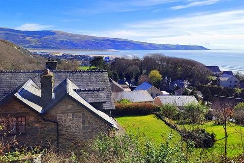 4 bedroom detached house for sale, Barmouth