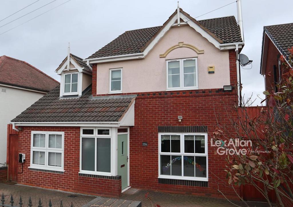 High Haden Road, Cradley Heath 4 bed detached house £385,000