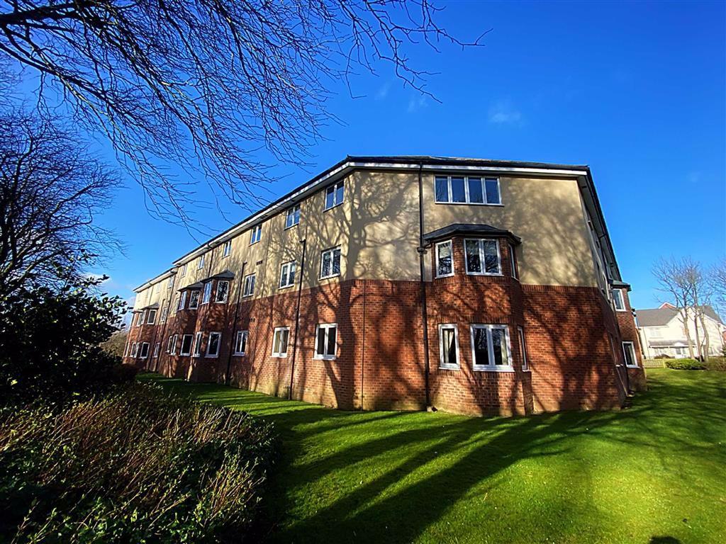 Kings Vale, Wallsend, Tyne And Wear, NE28 2 bed apartment £110,000