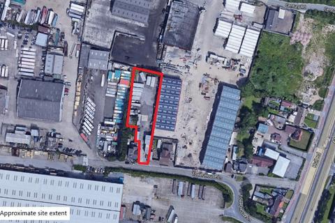 Industrial unit to rent, 5 Tower House Lane, Hedon Road, Hull, East Yorkshire, HU12