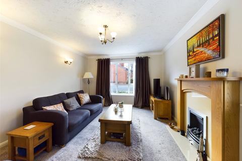 14 Birchanger Green, Worcester, WR4 0DW