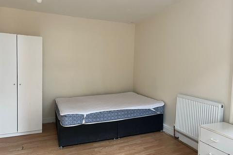 undefined, Flat , Guildford House, - Guildford Street, Luton