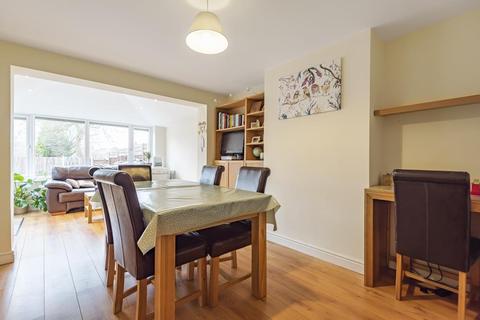 8 Badminton Road, Maidenhead, SL6 4QT