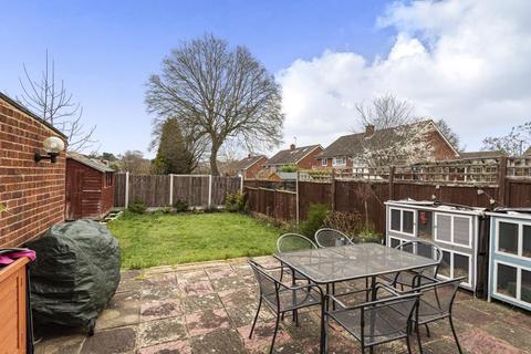 8 Badminton Road, Maidenhead, SL6 4QT