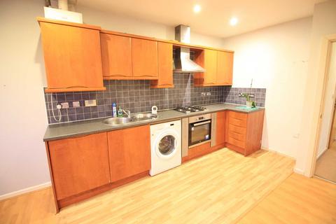 2 bedroom apartment to rent, Wilmslow Road, Handforth