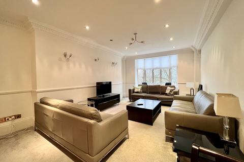 5 bedroom apartment to rent, Park Road, St Johns Wood