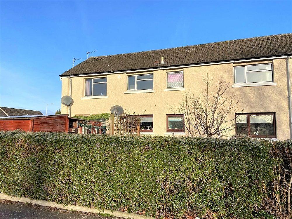 160 Primrose Avenue, Rosyth, Dunfermline 2 bed flat £80,000