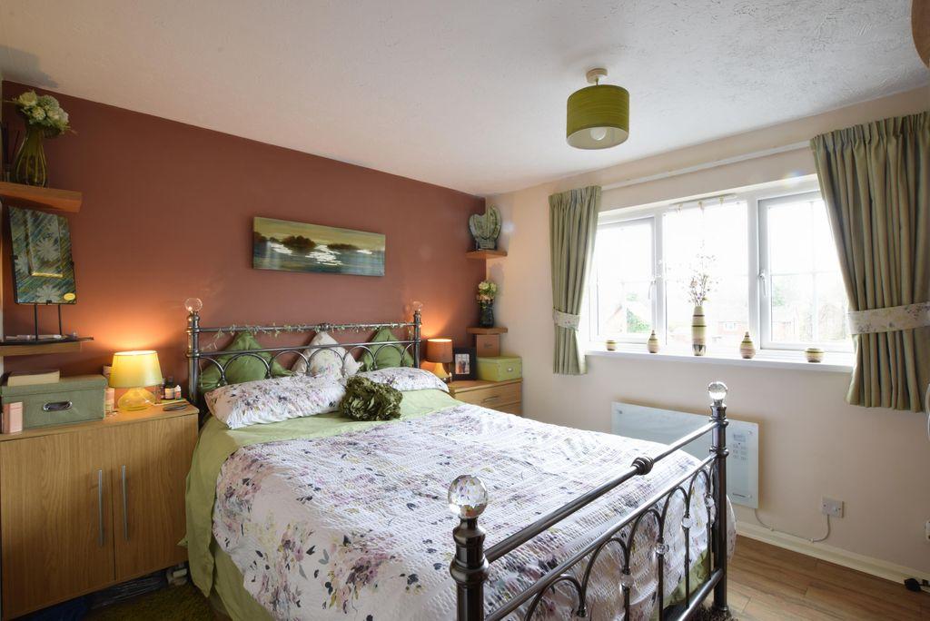Bedroom 1 (Double)