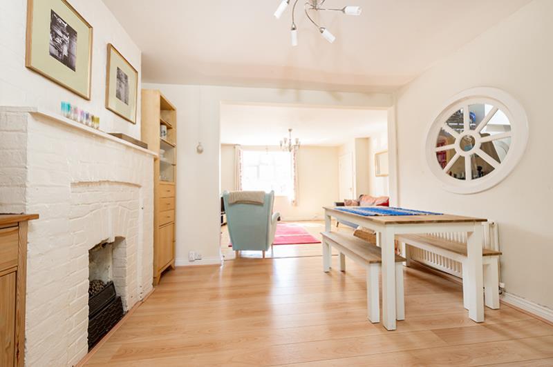 Mill Lane, Old Marston Village OX3 0QB 3 bed semidetached house £1,695 pcm (£391 pw)