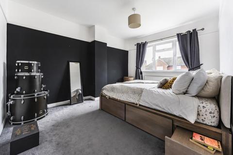 56 Metcalf Road, Ashford, TW15 1EZ