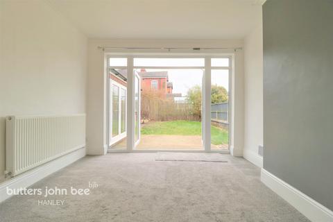 3 bedroom detached house for sale - High Lane, Stoke-On-Trent ST6 7AD