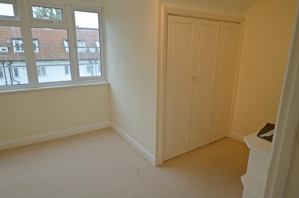 Bedroom lge