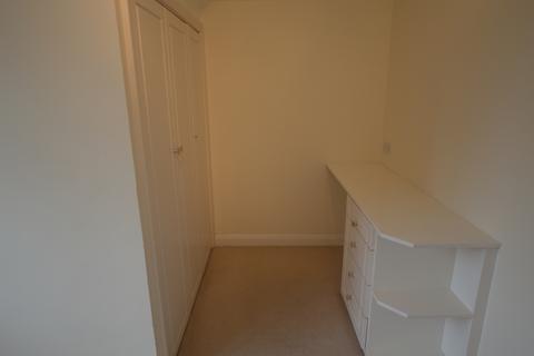 1 bedroom flat to rent, Princess Road, Branksome, Poole, Dorset, BH12