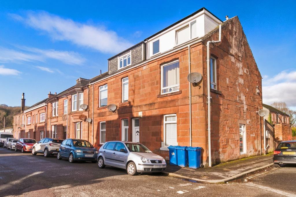 Leven Street, Renton, West Dunbartonshire, G82 1 bed flat £59,995