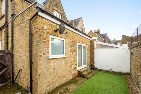 7, St Johns Cottages Maple Road, London, SE20 8HX