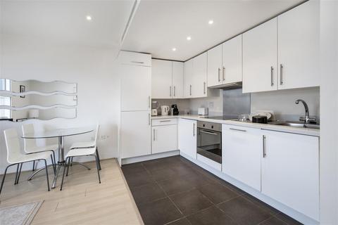 1 bedroom apartment to rent, Warwick Building, Chelsea Bridge Wharf, London, SW11