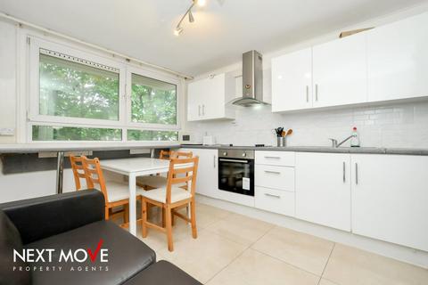 3 bedroom flat to rent, Georges Road, Holloway