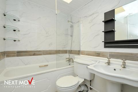 3 bedroom flat to rent, Georges Road, Holloway