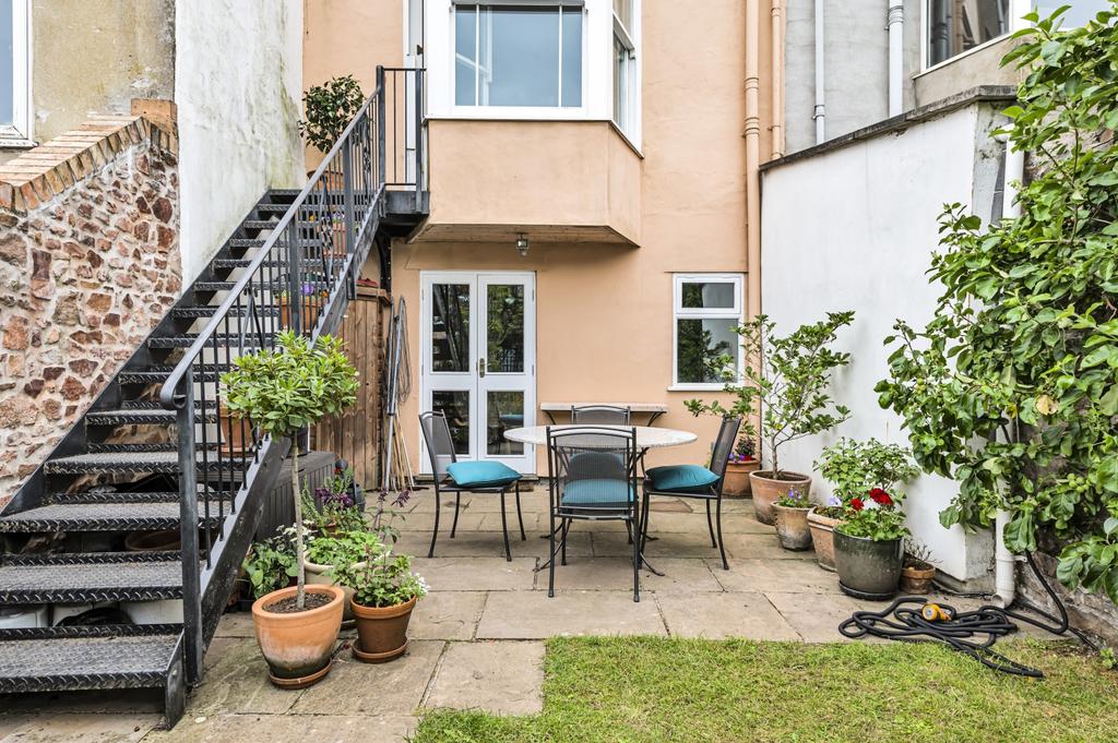 Garden Rear Access
