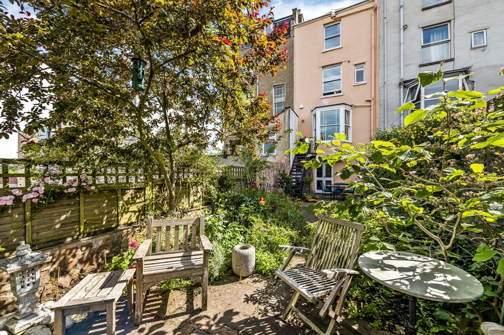 Garden Rear