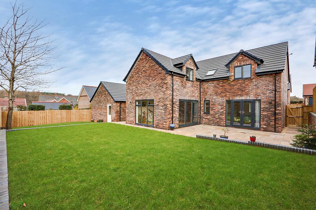 Allaston Road, Lydney... 4 bed detached house £680,000