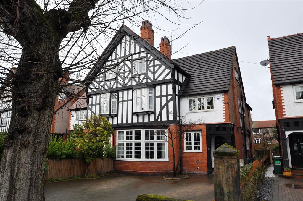 Shavington Avenue, Hoole, Chester, CH2 5 bed semidetached house £775,000