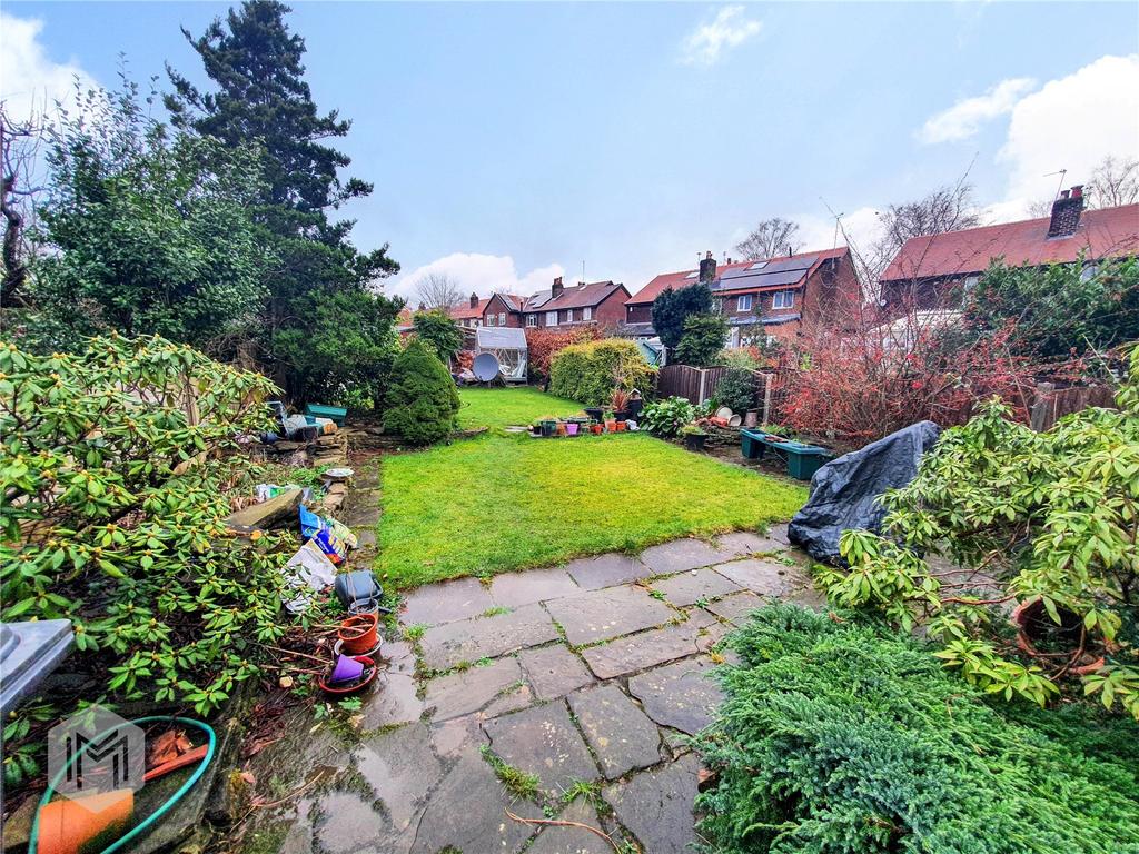 Ryecroft Lane, Worsley, Manchester... 3 bed semidetached house £400,000