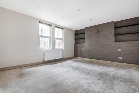 3 bedroom flat to rent - Shrewsbury Lane London SE18