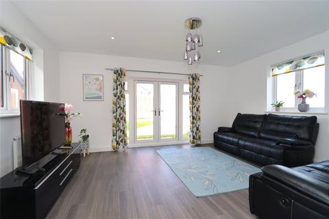 35 Angus Way, Whitehouse, Milton Keynes, MK8 1AT
