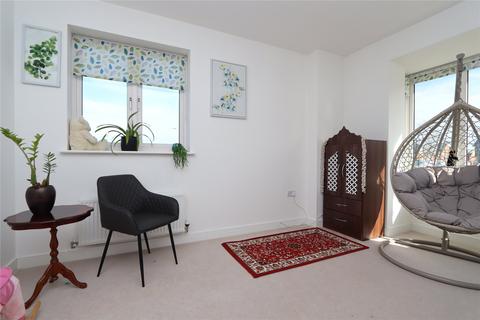 35 Angus Way, Whitehouse, Milton Keynes, MK8 1AT
