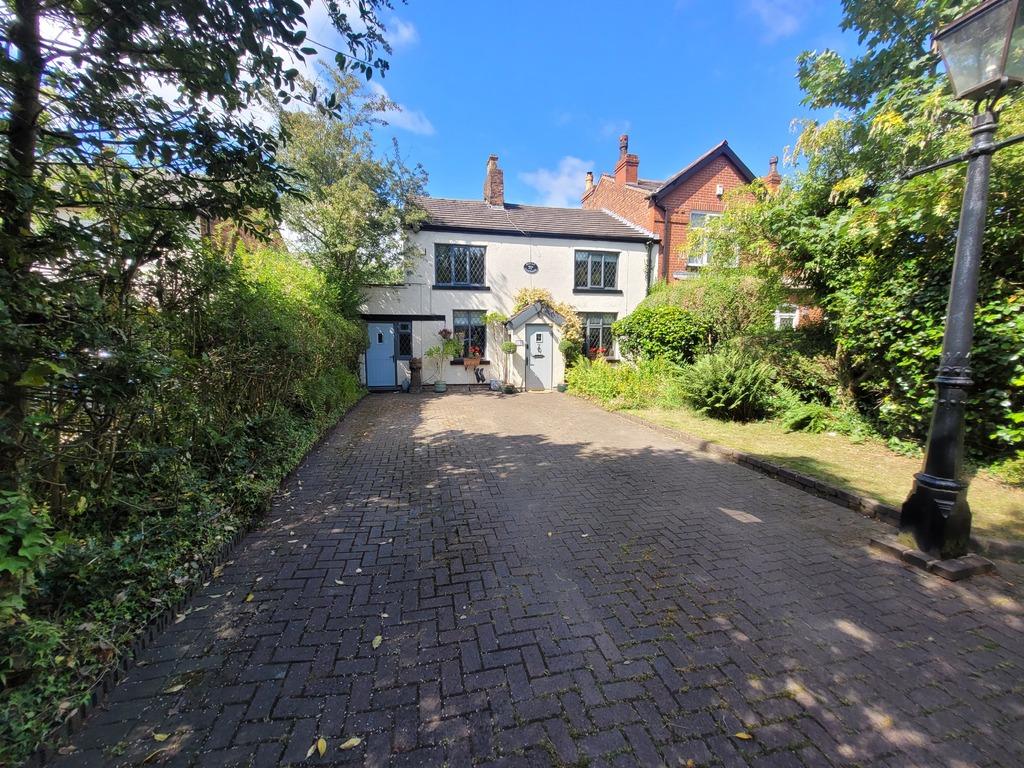 Holly Cottage, Davyhulme Road Davyhulme 2 bed cottage £499,950