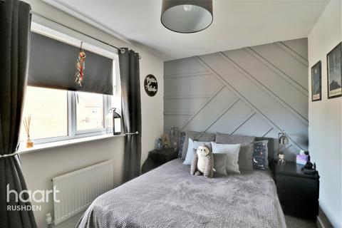 1 Centenary Way, Raunds, Wellingborough, NN9 6UL