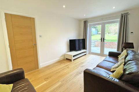 45 Highfield Road, Bourne End, SL8 5BE